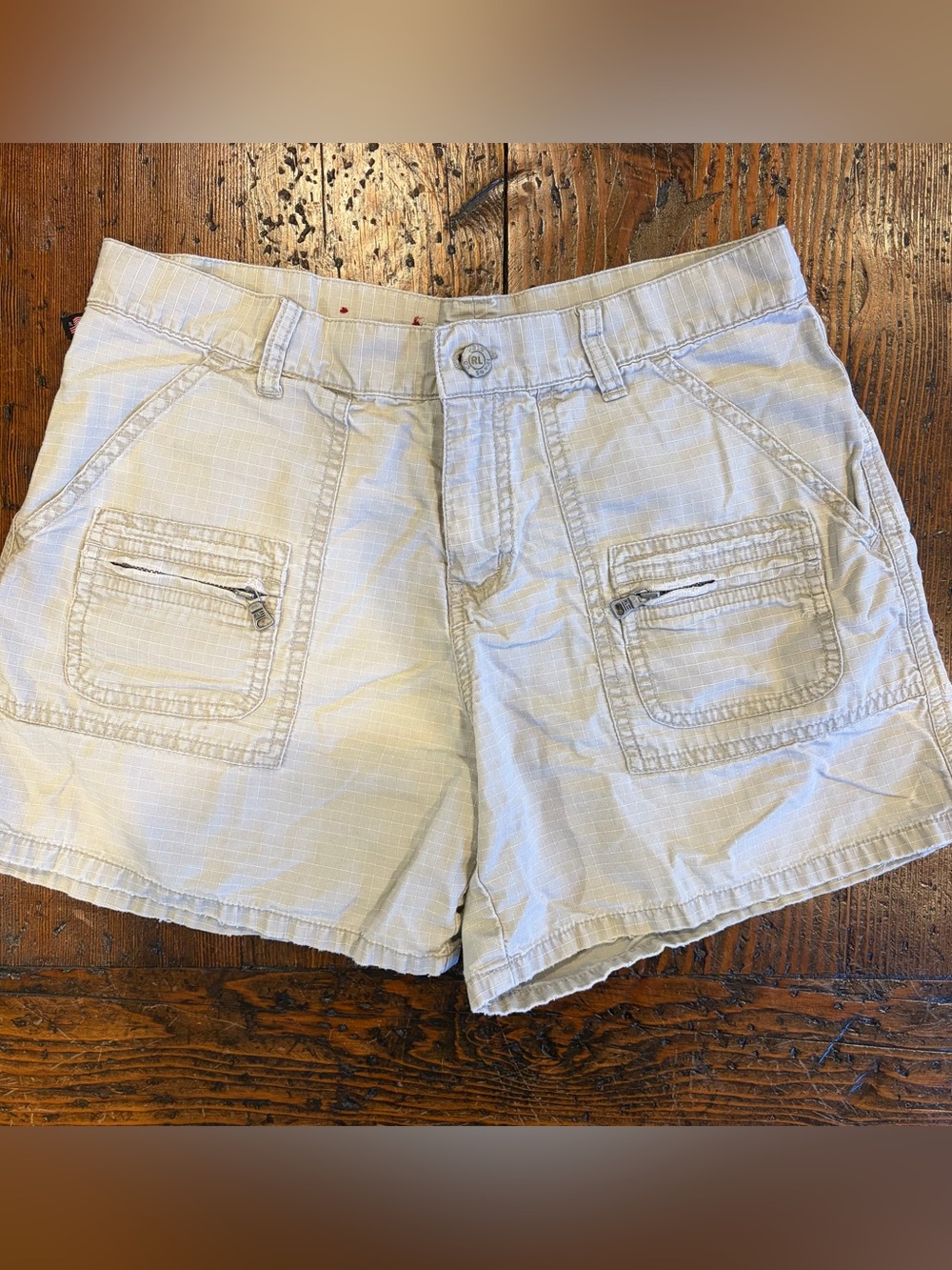 Polo by Ralph Lauren Women's Light Beige Cargo Shorts